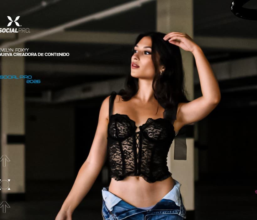 Perfil de EVELYN FOXYY, streamer de CS2, YOUTUBE de España, representado por SocialPro